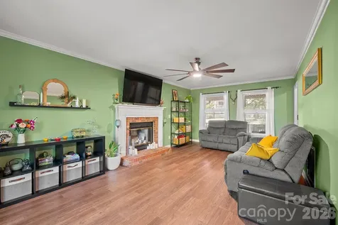 16003 Molokai Drive Tega Cay SC 29708