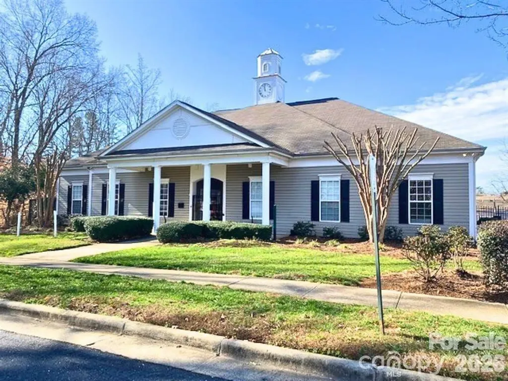 8105 Alderton Lane Charlotte NC 28215