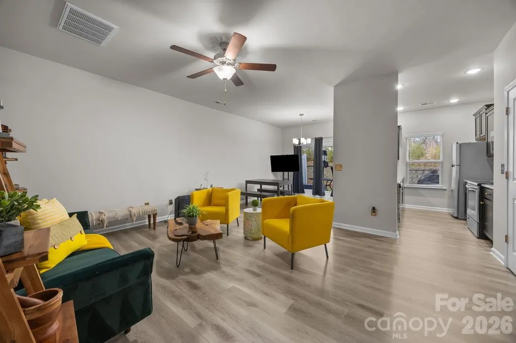 8105 Alderton Lane Charlotte NC 28215