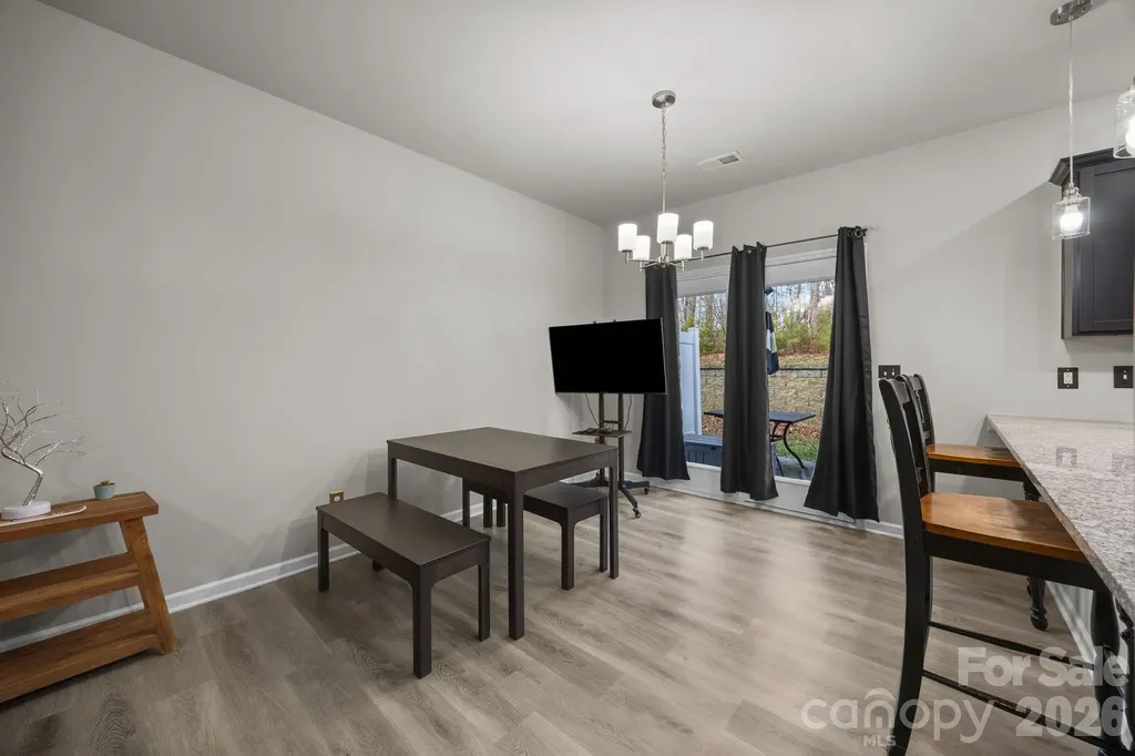 8105 Alderton Lane Charlotte NC 28215