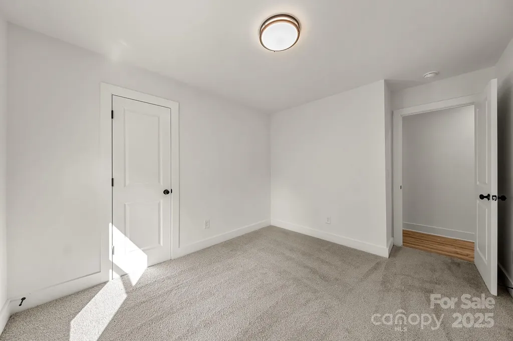 517 W Pine Street Maiden NC 28650