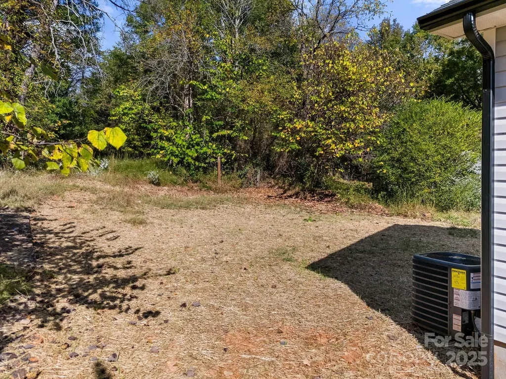 517 W Pine Street Maiden NC 28650
