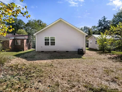 517 W Pine Street Maiden NC 28650