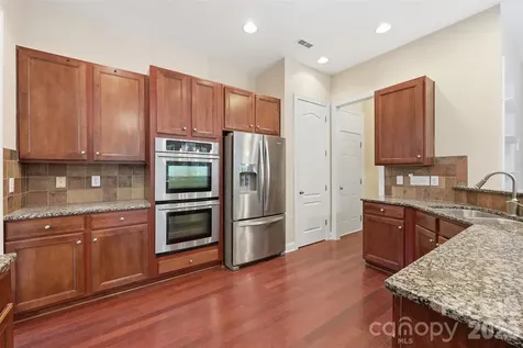 878 Treasure Court Fort Mill SC 29708
