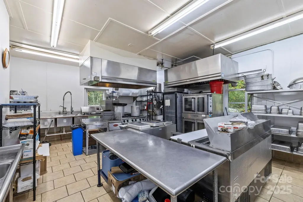 1196 N Country Club Road Brevard NC 28712