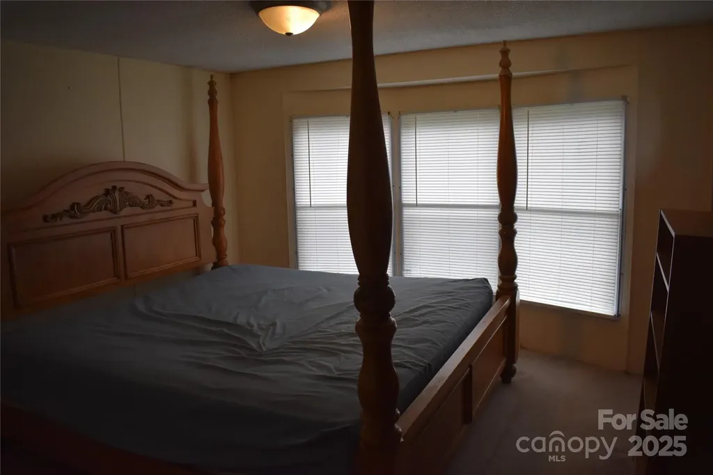 133 Community Building Road Mount Gilead NC 27306