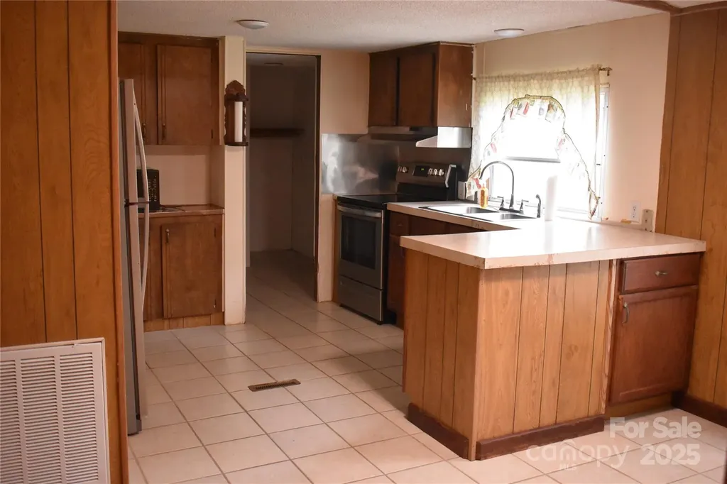 133 Community Building Road Mount Gilead NC 27306