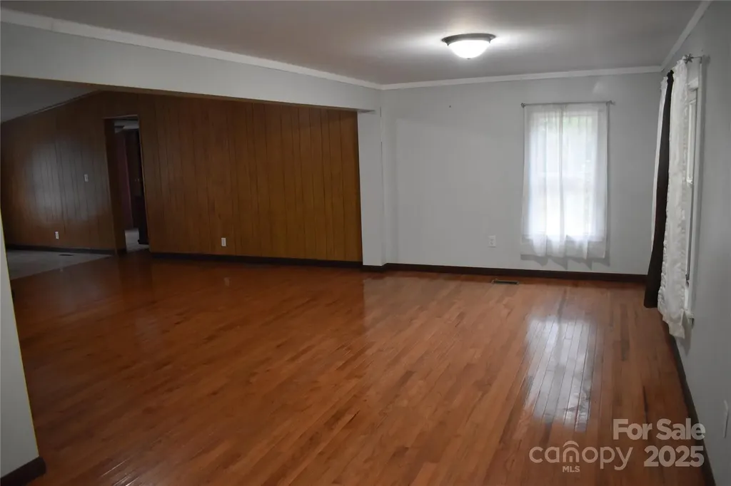 133 Community Building Road Mount Gilead NC 27306