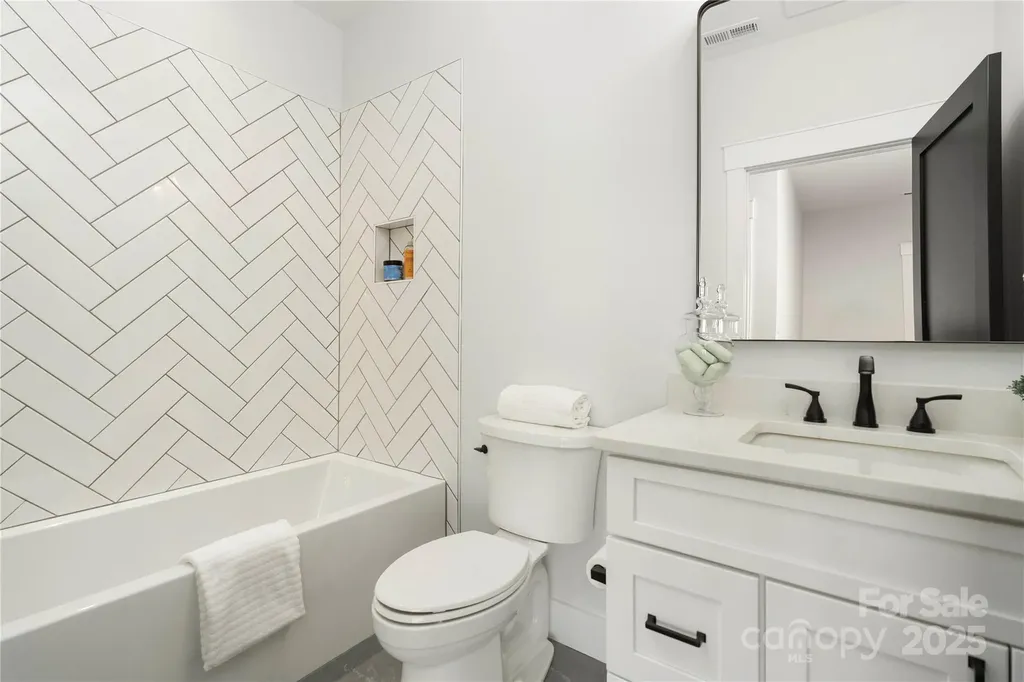 108 Isle Of Pines Road Mooresville NC 28117