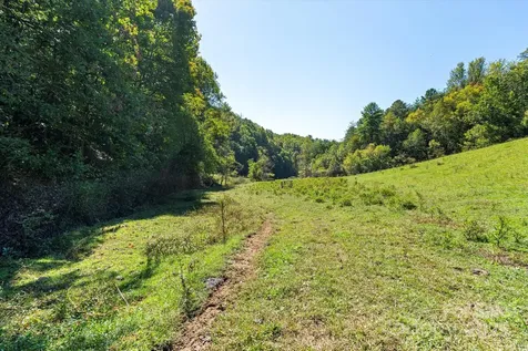 1623 Ammons Branch Road Marshall NC 28753