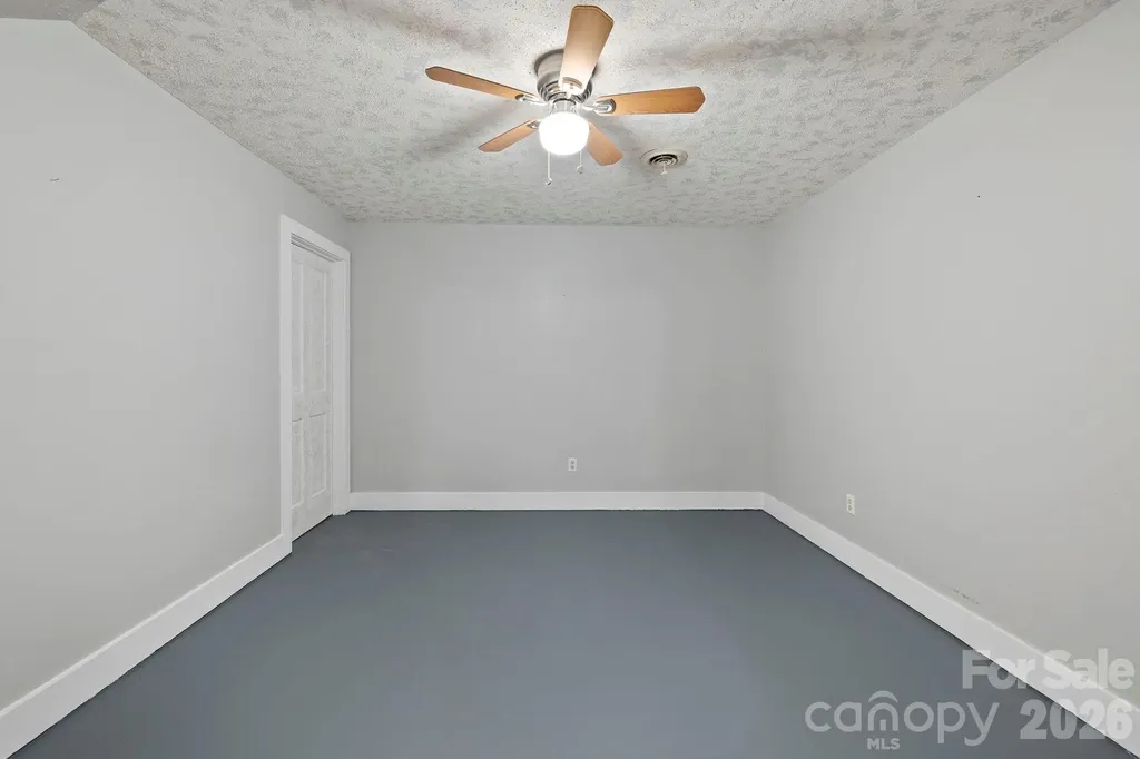 428 Lakeland Drive Pisgah Forest NC 28768