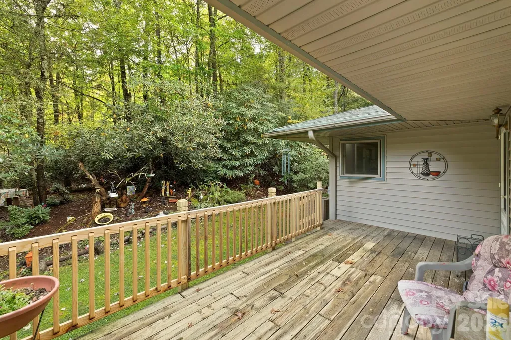 428 Lakeland Drive Pisgah Forest NC 28768