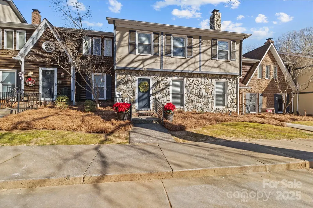 2502 Round Table Road Monroe NC 28110