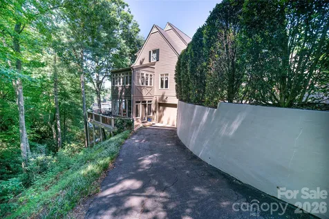 1513 Brentwood Place Morganton NC 28655