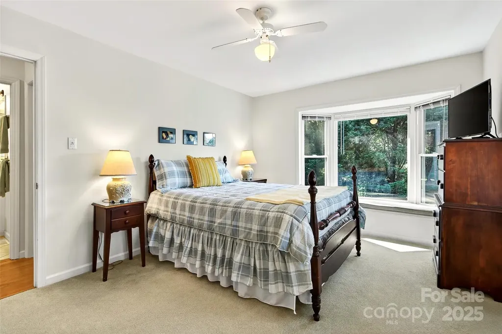 211 Rhododendron Avenue Black Mountain NC 28711