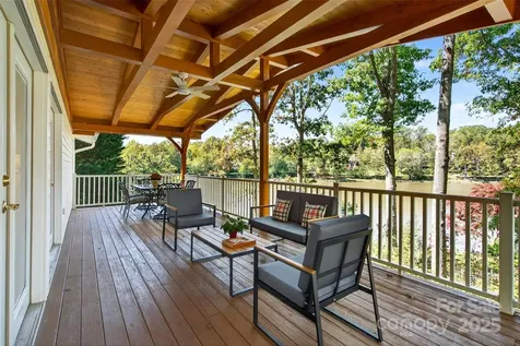 211 Rhododendron Avenue Black Mountain NC 28711