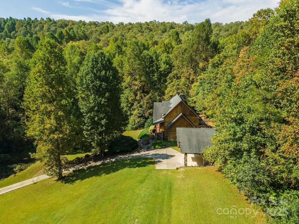 85 Prospectors Trail Black Mountain NC 28711