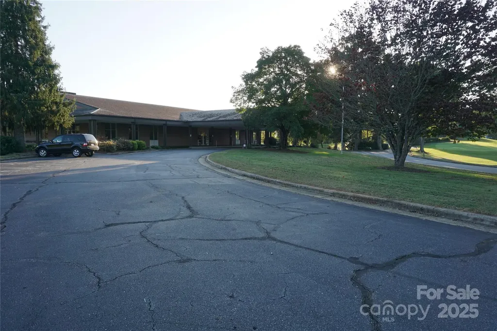 2250 Cedar Rock Estates Drive Lenoir NC 28645