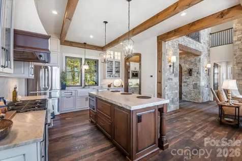 1544 Panthertown Road Lake Toxaway NC 28747