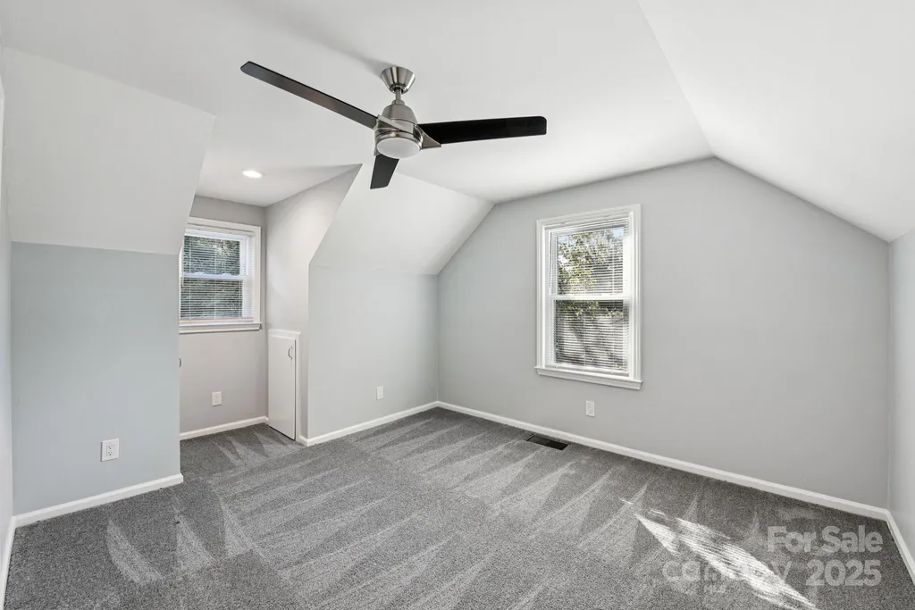 3209 Eastwood Drive Charlotte NC 28205