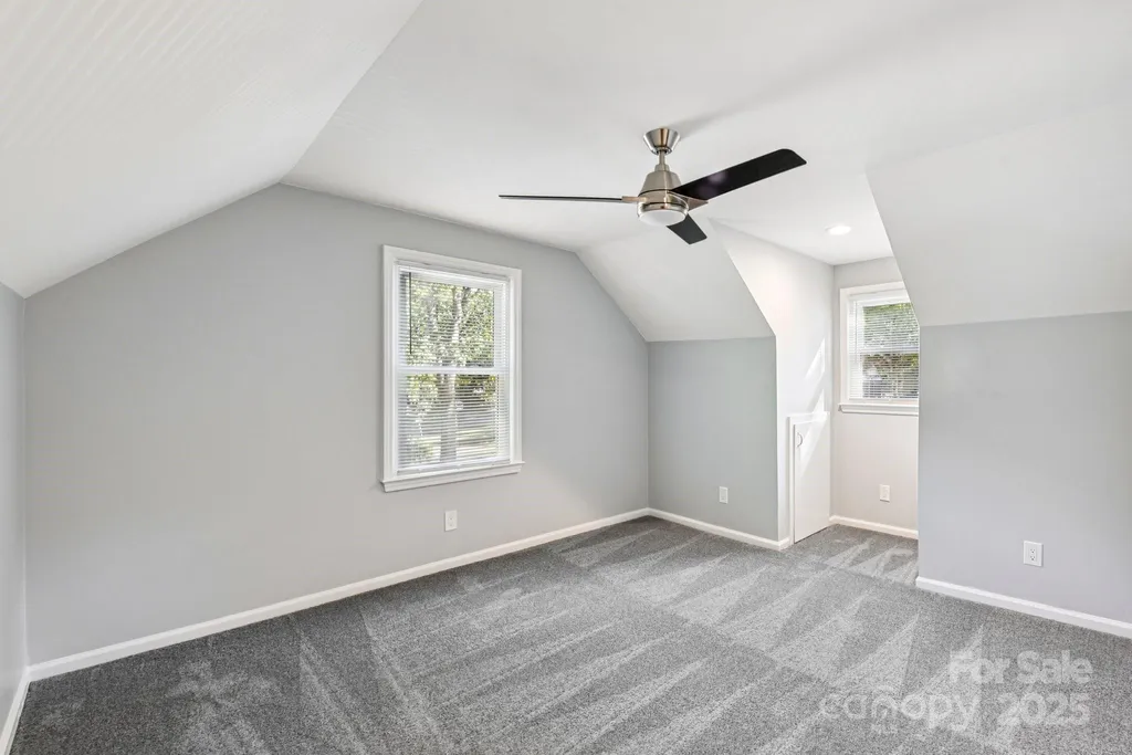 3209 Eastwood Drive Charlotte NC 28205