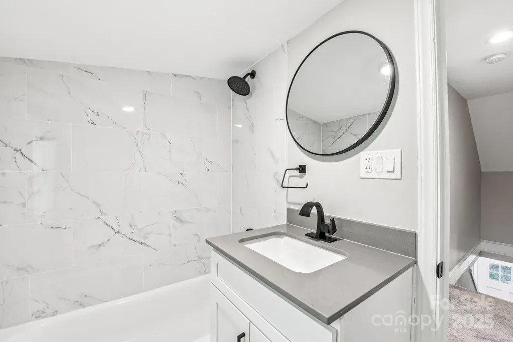 3209 Eastwood Drive Charlotte NC 28205