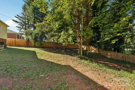 3209 Eastwood Drive Charlotte NC 28205