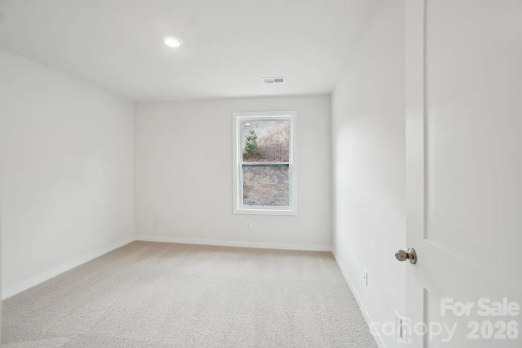 114 Sugg Trail Weaverville NC 28787