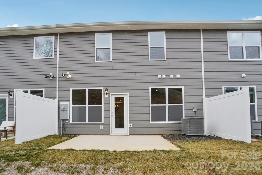 114 Sugg Trail Weaverville NC 28787