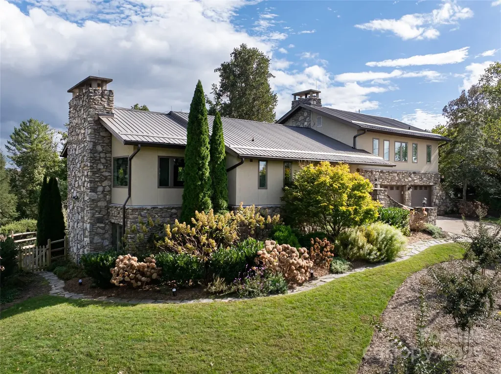Asheville NC, 79 Horizon Hill Road