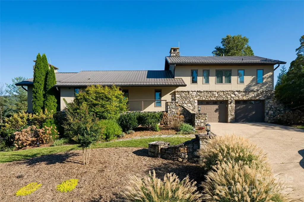 79 Horizon Hill Road Asheville NC 28804