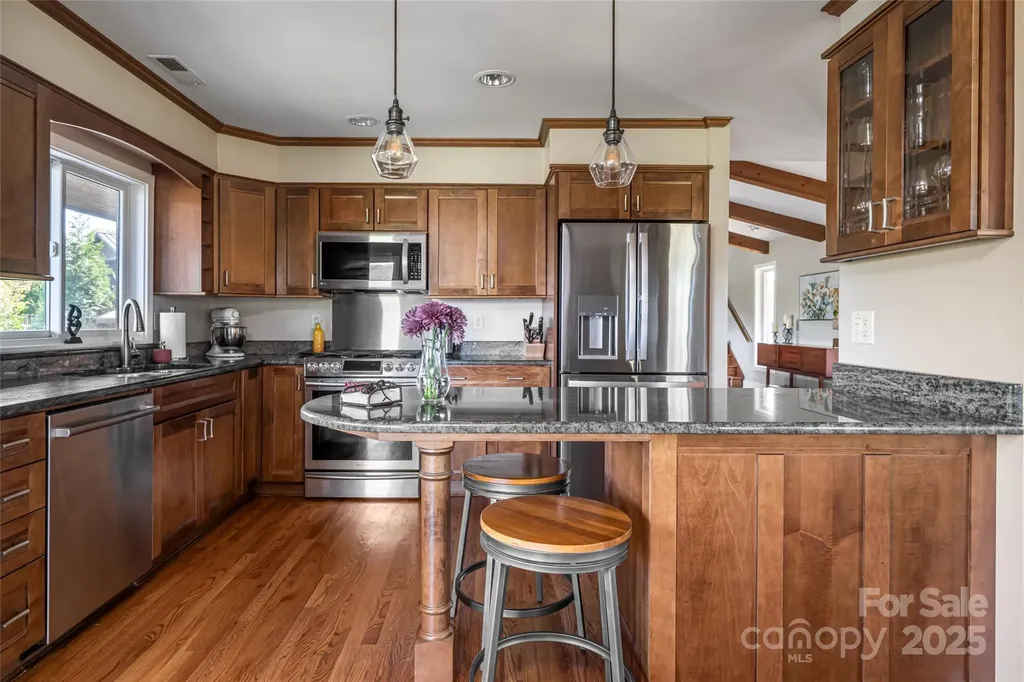 79 Horizon Hill Road Asheville NC 28804