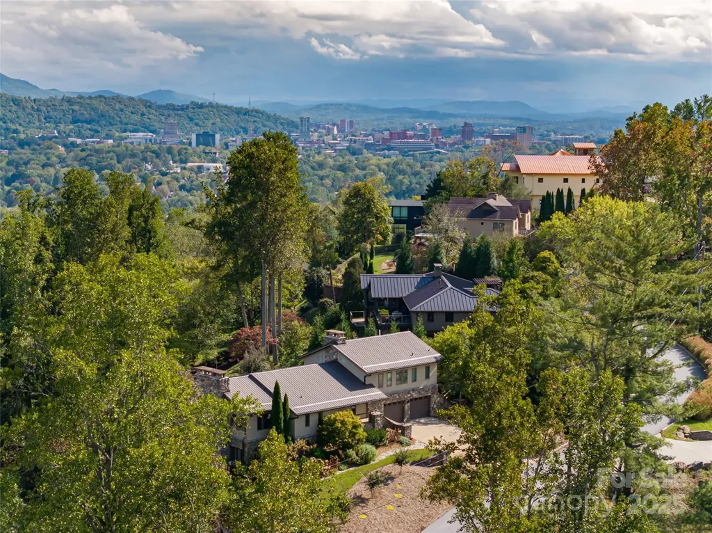 79 Horizon Hill Road Asheville NC 28804