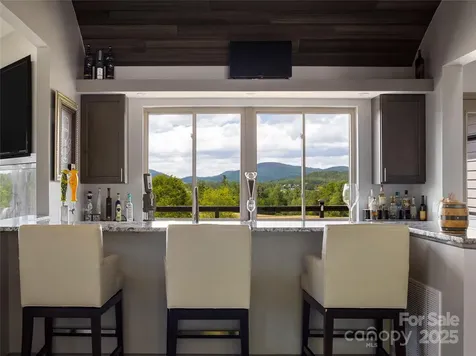 639 Byers Cove Road Hendersonville NC 28792