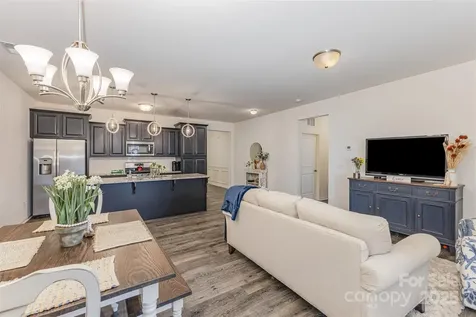 50113 Robins Nest Lane Lancaster SC 29720