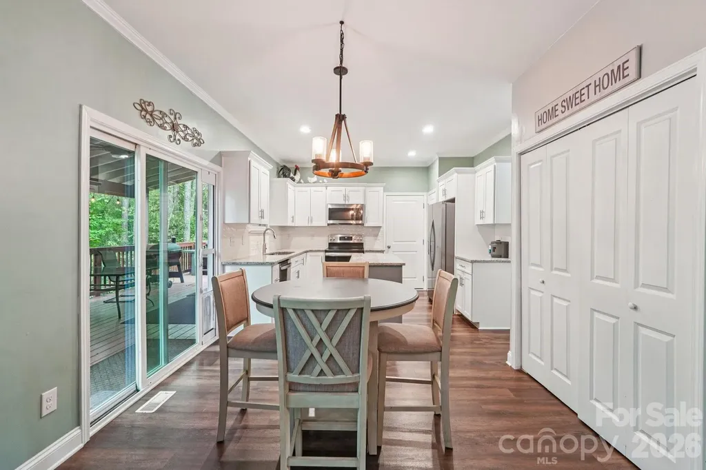 589 Newport Drive Mount Gilead NC 27306