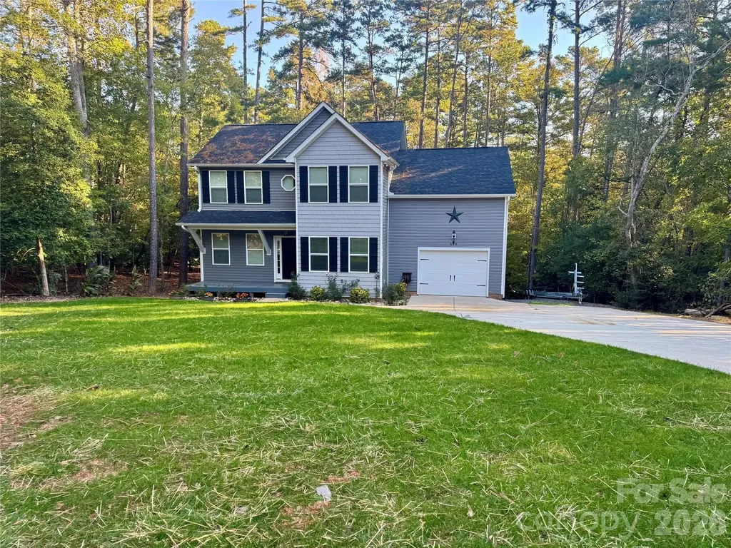 589 Newport Drive Mount Gilead NC 27306