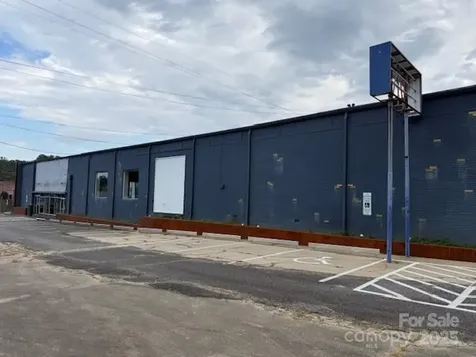 618 E Meeting Street Morganton NC 28655