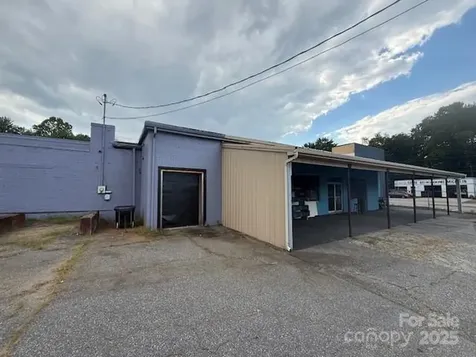 618 E Meeting Street Morganton NC 28655