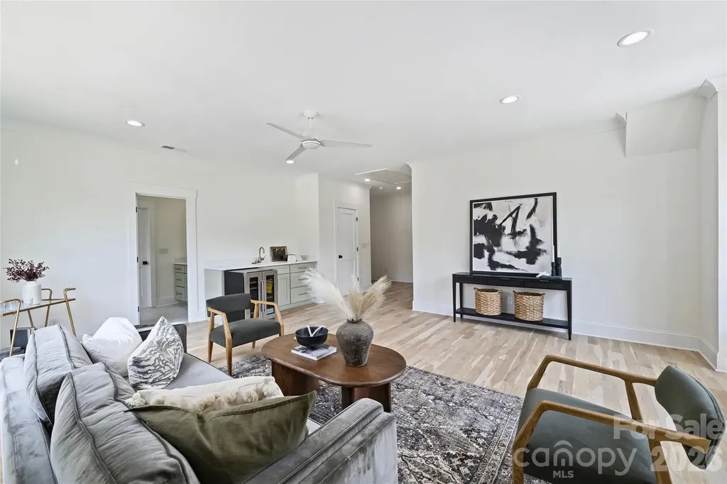 5010 Ohm Lane Charlotte NC 28270