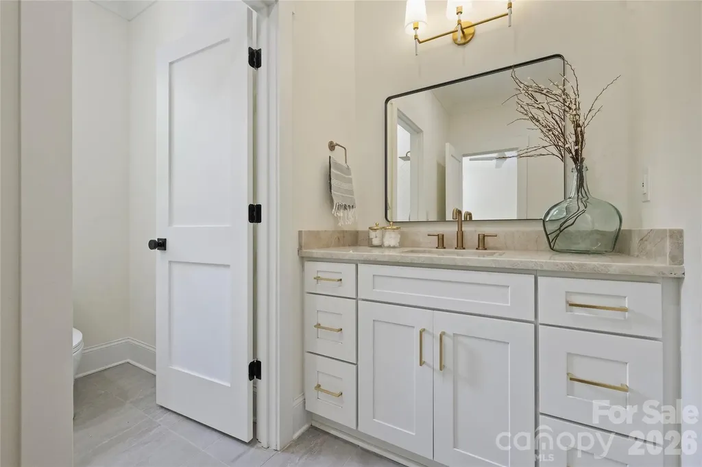 5010 Ohm Lane Charlotte NC 28270