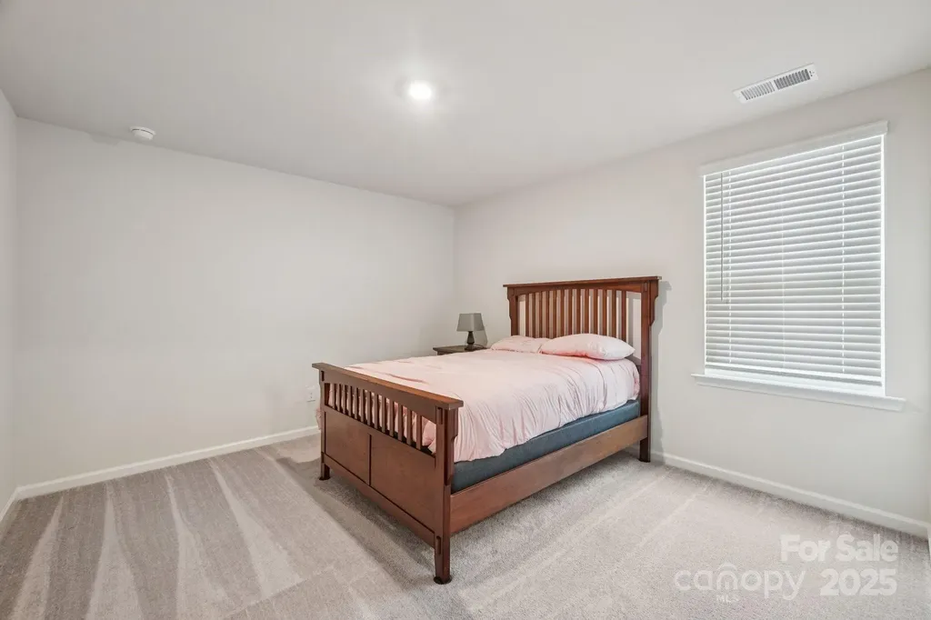 299 Hamptons Cove Road Troutman NC 28166