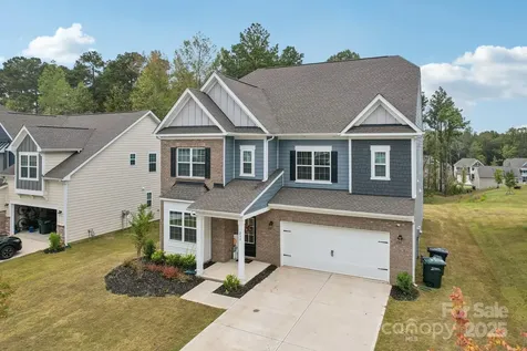 299 Hamptons Cove Road Troutman NC 28166