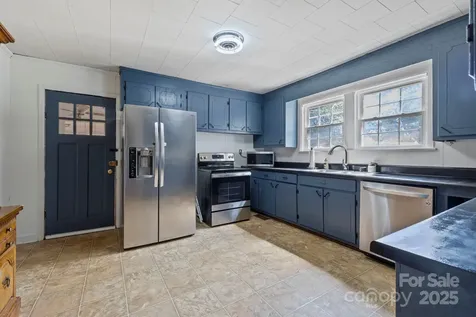 187 Oakridge Drive Forest City NC 28043