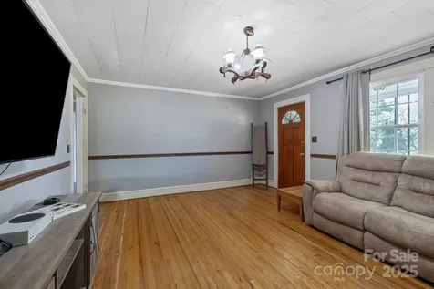 187 Oakridge Drive Forest City NC 28043