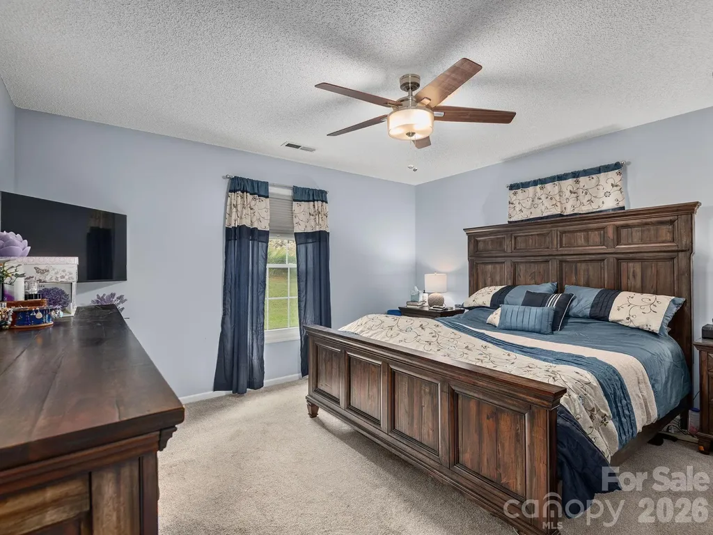 61 Blue Ridge Acres Road Asheville NC 28806