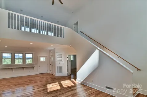 71 Crossings Circle Fairview NC 28730