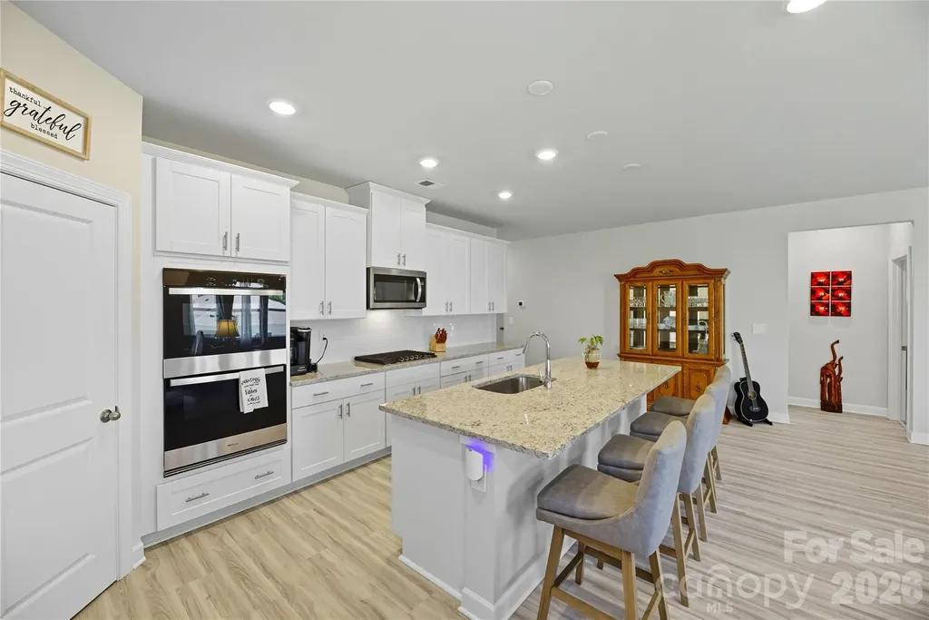 2023 Merida Street Charlotte NC 28214
