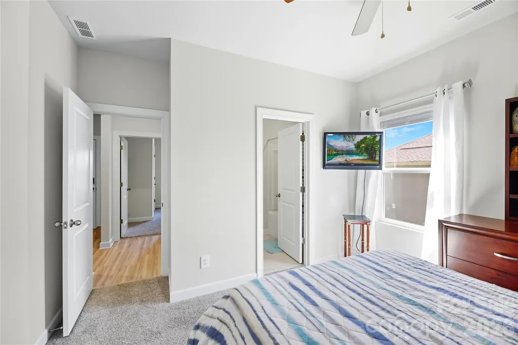2023 Merida Street Charlotte NC 28214