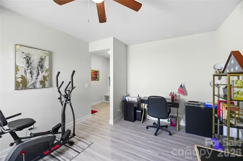 2023 Merida Street Charlotte NC 28214